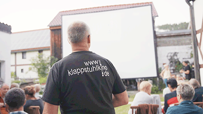 Klappstuhlkino_Szene